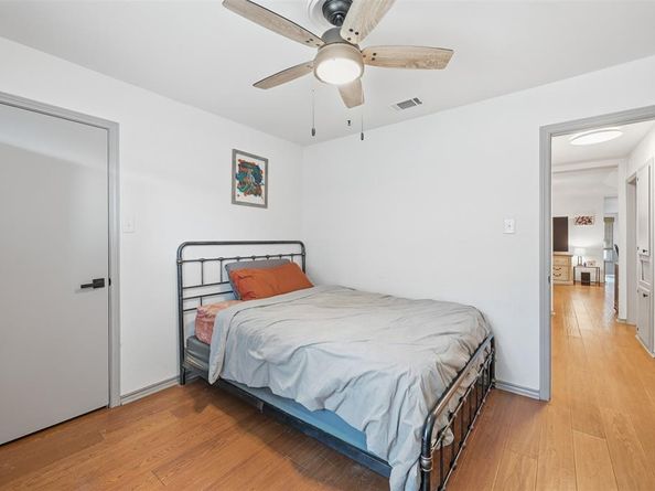 1909  Ford Street , Arlington Texas 76013