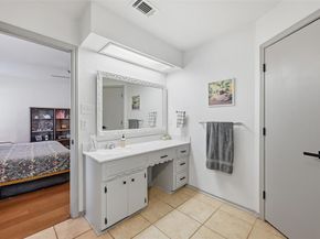 1909  Ford Street , Arlington Texas 76013