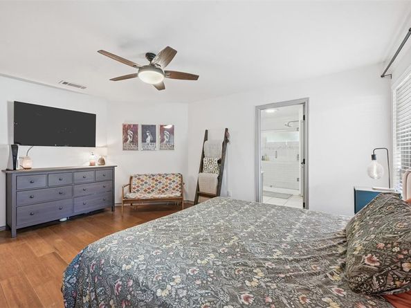 1909  Ford Street , Arlington Texas 76013