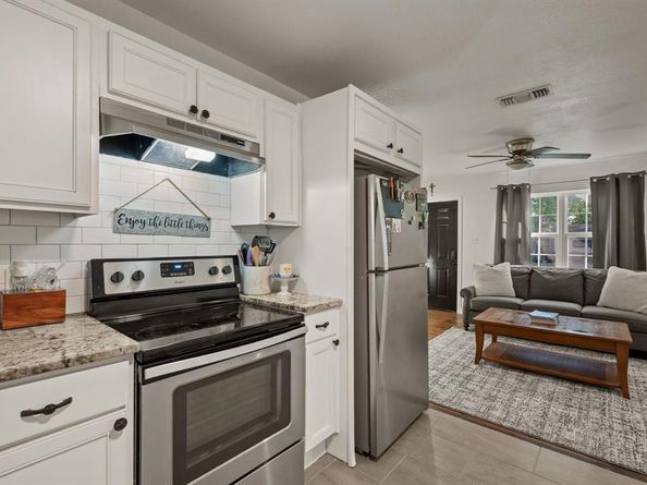 7127  Maple Park Drive , Richland Hills Texas 76118