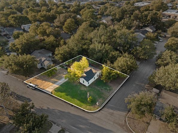 7127  Maple Park Drive , Richland Hills Texas 76118