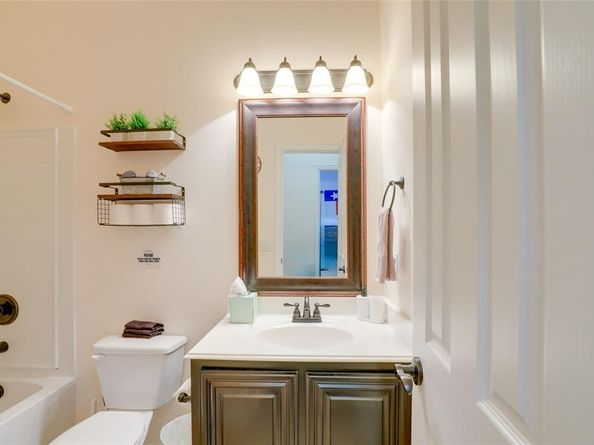 4502  Ridgeway Drive , Mansfield Texas 76063