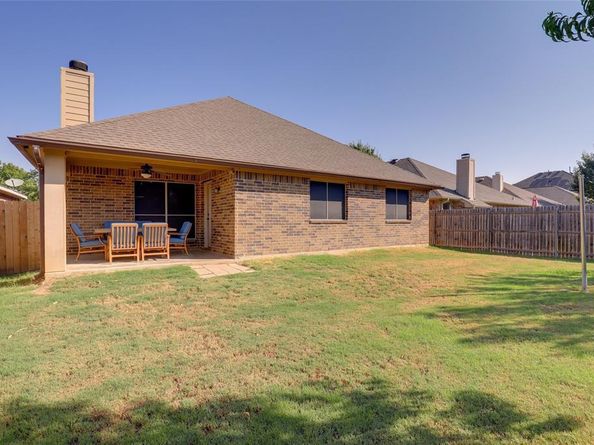 4502  Ridgeway Drive , Mansfield Texas 76063