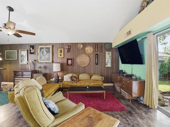 3206  Brook Glen Drive , Garland Texas 75044