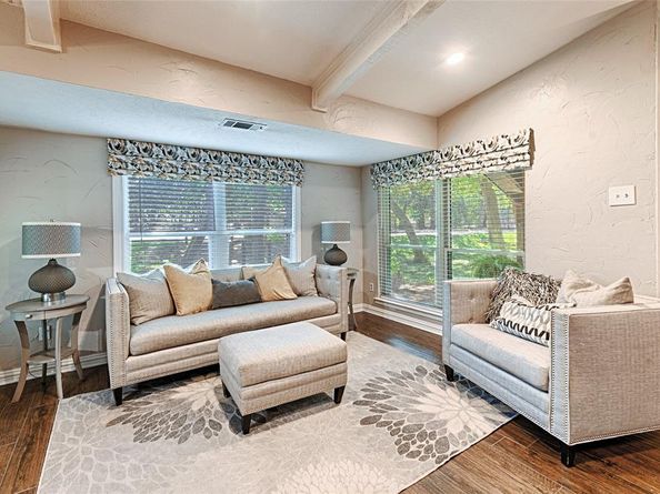 1701  Timbers Drive , Irving Texas 75061