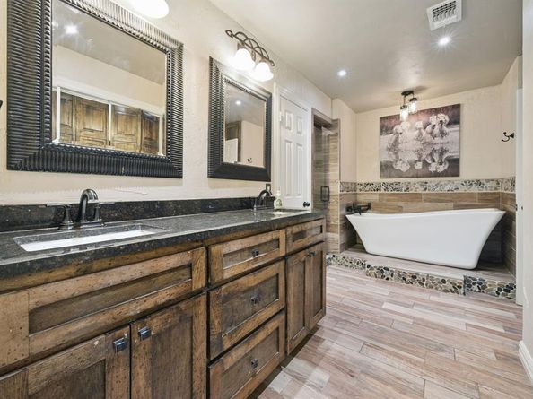 1701  Timbers Drive , Irving Texas 75061