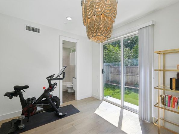 4511  Arberry Lane , Dallas Texas 75219