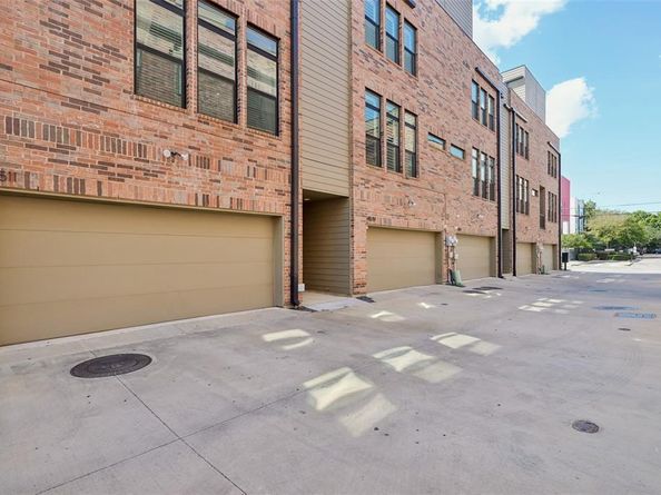 4511  Arberry Lane , Dallas Texas 75219