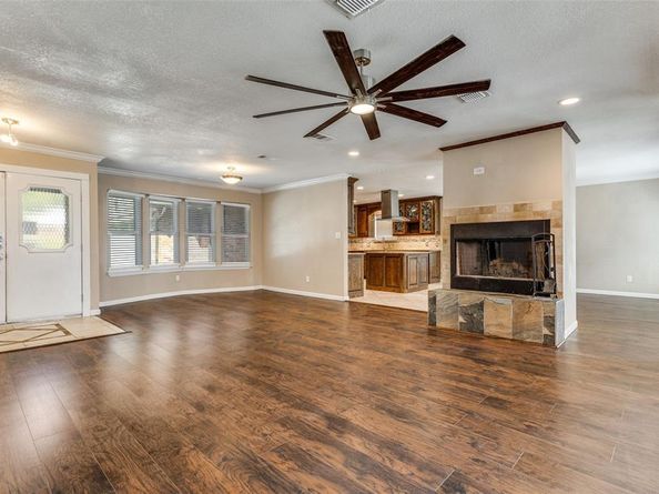 8725  Hidden Hill Drive , Fort Worth Texas 76179