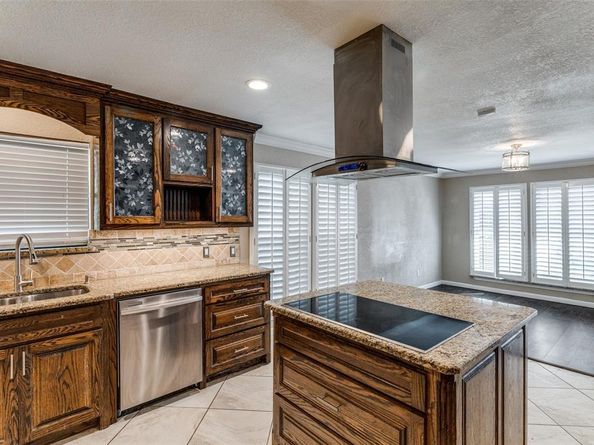 8725  Hidden Hill Drive , Fort Worth Texas 76179