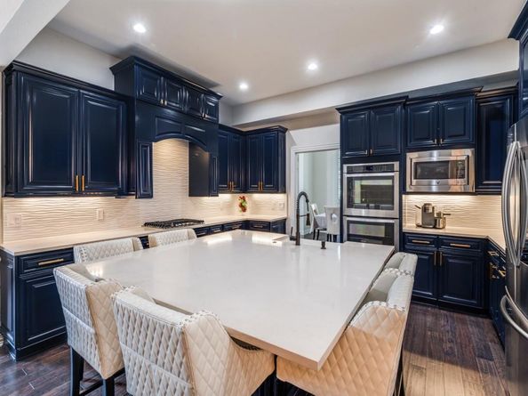 4560  Old Pond Drive , Plano Texas 75024