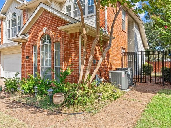 9014  Cumberland Drive , Irving Texas 75063