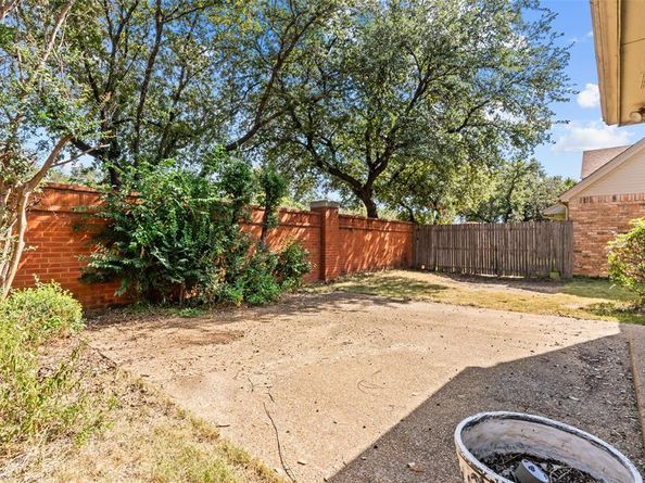 9014  Cumberland Drive , Irving Texas 75063