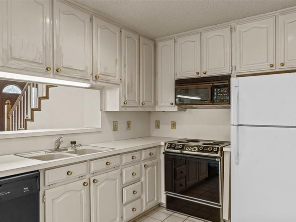 9014  Cumberland Drive , Irving Texas 75063