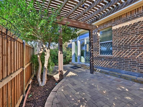 6513  Valencia Grove Pass , Fort Worth Texas 76132