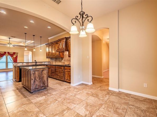 409  Corriente Trail , Azle Texas 76020