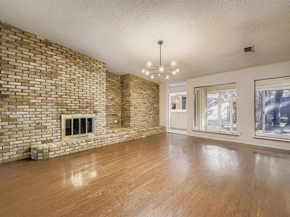 3106  Woodford Drive , Arlington Texas 76013