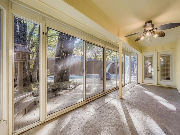 3106  Woodford Drive , Arlington Texas 76013