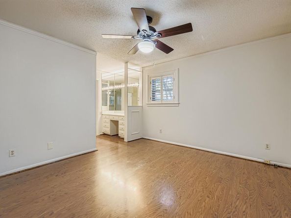 3106  Woodford Drive , Arlington Texas 76013