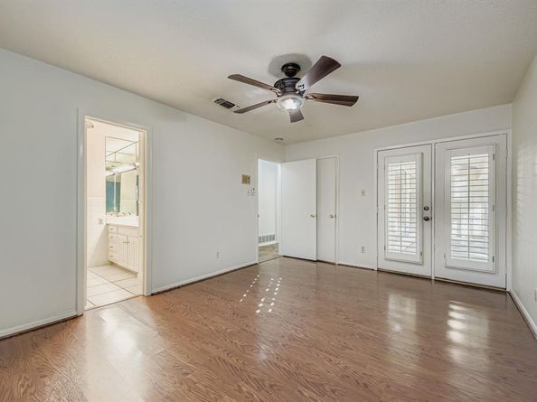 3106  Woodford Drive , Arlington Texas 76013