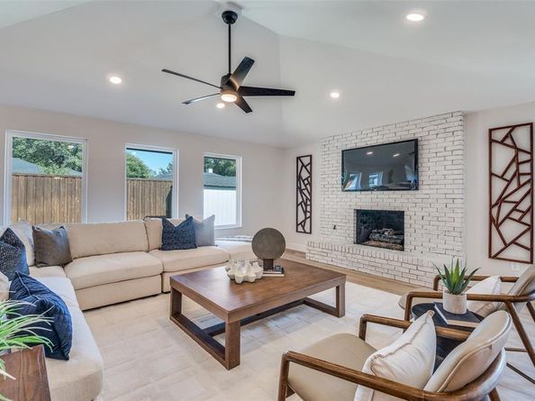 6019  Daven Oaks Drive , Dallas Texas 75248