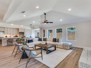 6019  Daven Oaks Drive , Dallas Texas 75248