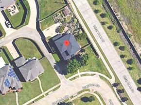 1003  Graystone Drive , Lancaster Texas 75134