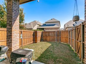 504  Garden Avenue , Euless Texas 76039