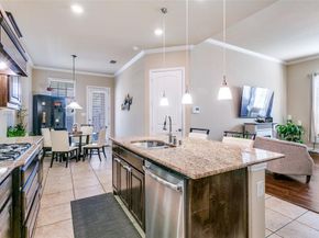 504  Garden Avenue , Euless Texas 76039