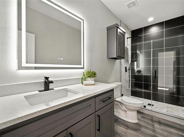 2939  Idaho Avenue , Dallas Texas 75216