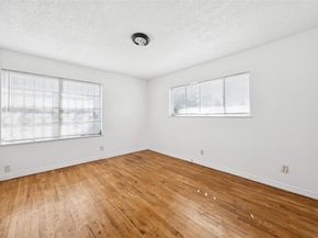 2739  Plaza Boulevard , Dallas Texas 75241