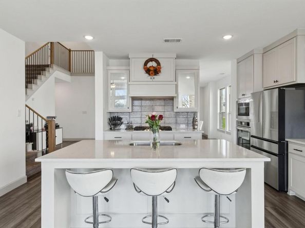 110  Keane Court , Mansfield Texas 76063