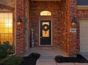 1301  Enchanted Rock Trail , McKinney Texas 75072