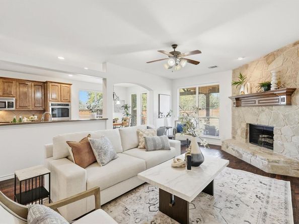1301  Enchanted Rock Trail , McKinney Texas 75072