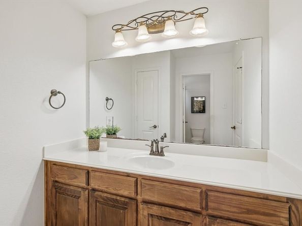 1301  Enchanted Rock Trail , McKinney Texas 75072