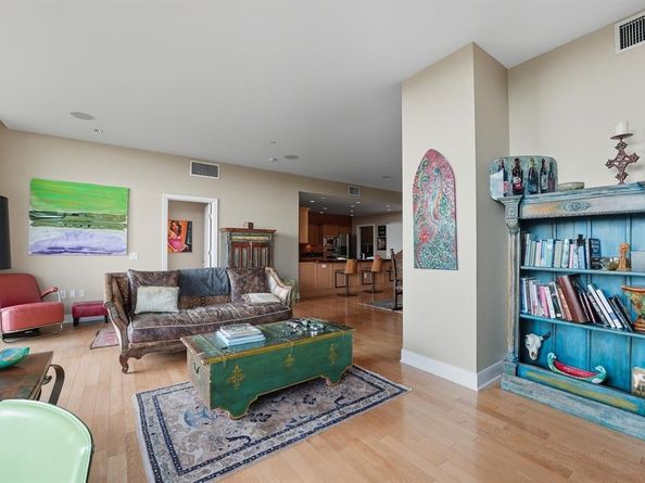 5656 N Central Expressway  204, Dallas Texas 75206