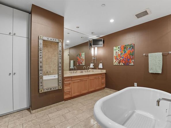 5656 N Central Expressway  204, Dallas Texas 75206