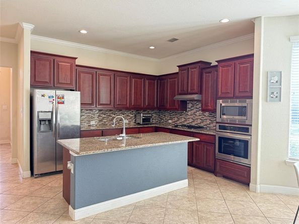 7522  Sweetwater Lane , Arlington Texas 76002