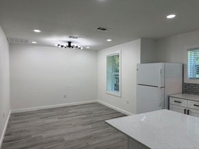 310  Sunset Court , Arlington Texas 76013