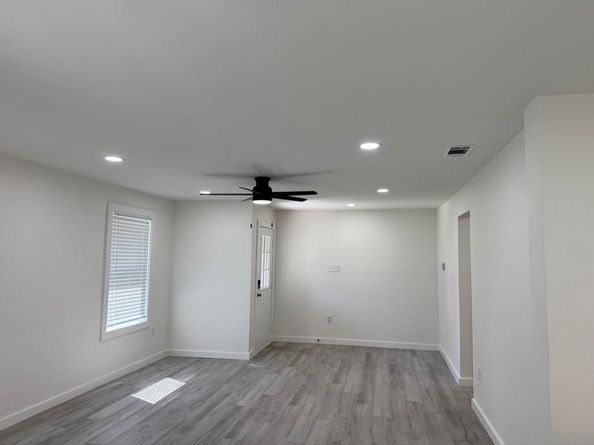 310  Sunset Court , Arlington Texas 76013