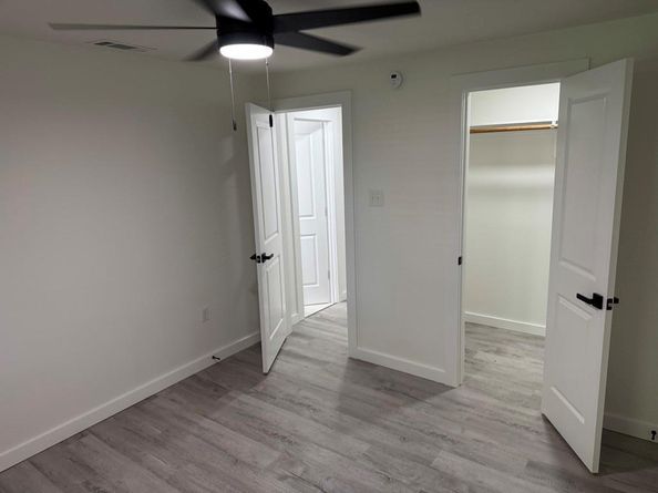 310  Sunset Court , Arlington Texas 76013