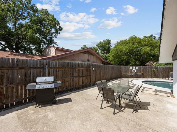 2227  Greenbrier Drive , Irving Texas 75060