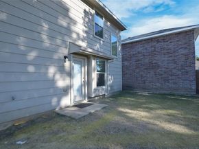 777  River Hill Lane , Fort Worth Texas 76114