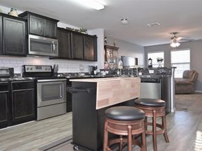 777  River Hill Lane , Fort Worth Texas 76114