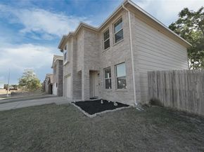 777  River Hill Lane , Fort Worth Texas 76114