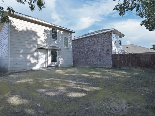 777  River Hill Lane , Fort Worth Texas 76114