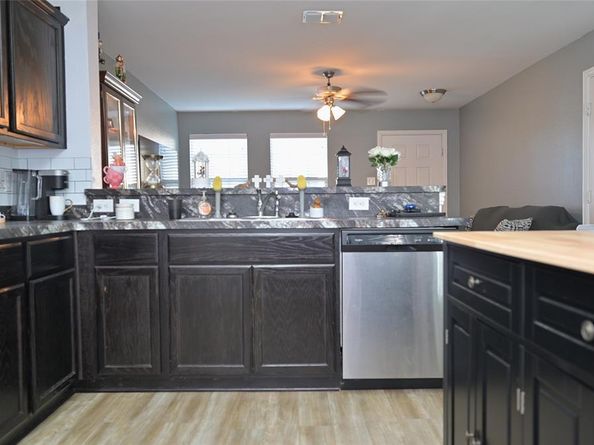 777  River Hill Lane , Fort Worth Texas 76114