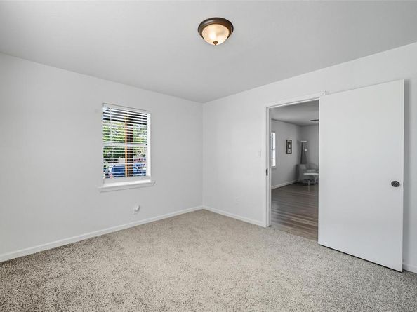 1830  San Antonio Street , Grand Prairie Texas 75051