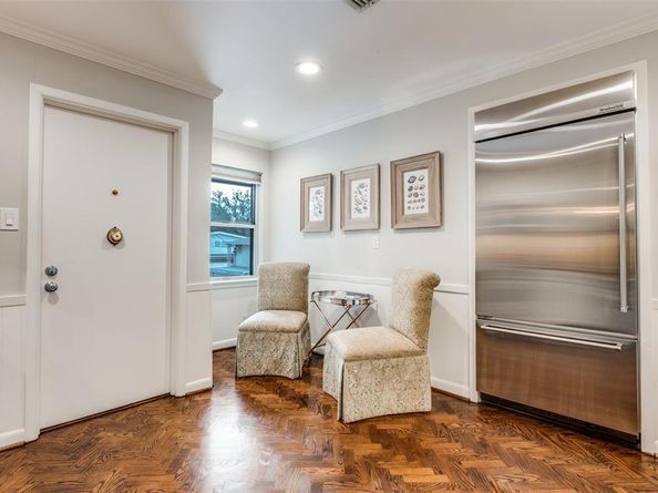 6130  Bandera Avenue  D, Dallas Texas 75225