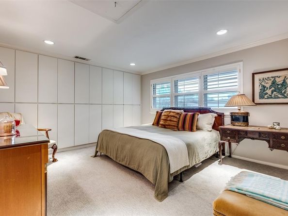 6130  Bandera Avenue  D, Dallas Texas 75225